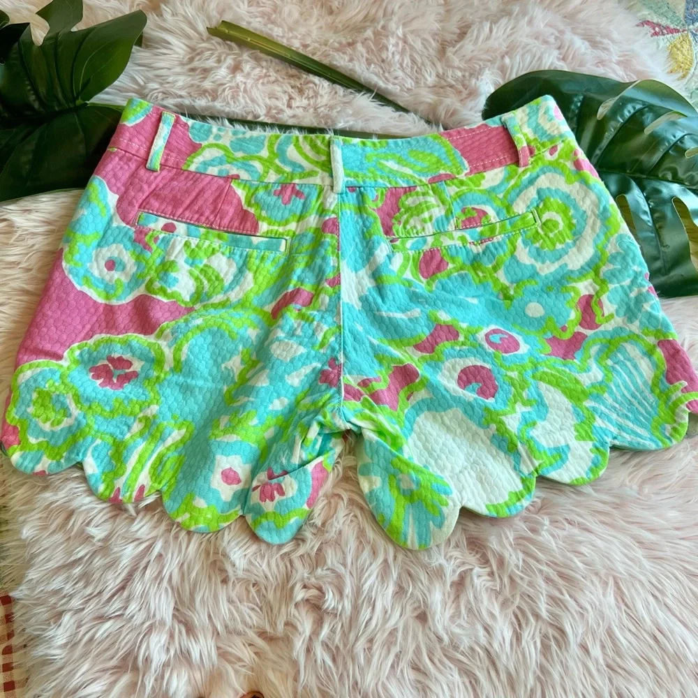 Lilly Pulitzer The Buttercup Short A Delicacy Pink Floral Scallop Hem Sz‎ 0
